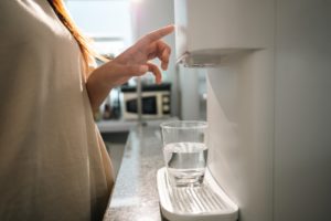 Dystrybutory wody i filtry – Warszawa